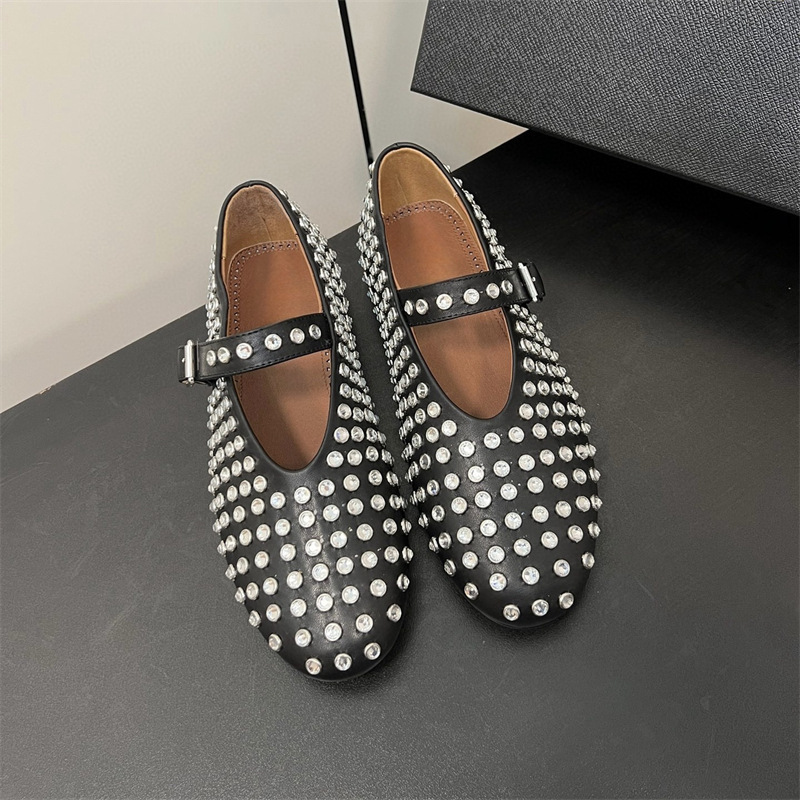 High end version ALA Zhang Xiaohui, same genuine leather round head rhinestone rivet Mary Jane single shoe women's flat ballet single shoe High end version ALA Zhang Xiaohui, same genuine leather round head rhinestone rivet Mary Jane single shoe women's flat ballet single shoe