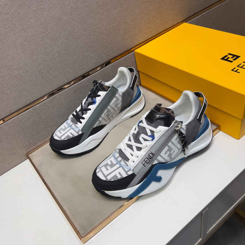 A men's casual shoe with a high rate of return for the Korean version of the 2025 European Station trend and leisure A men's casual shoe with a high rate of return for the Korean version of the 2025 European Station trend and leisure