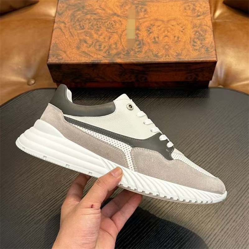 European and American foreign trade 2025 new men's fashionable casual sports thick soled shoes breathable white shoes classic men's shoes trend European and American foreign trade 2025 new men's fashionable casual sports thick soled shoes breathable white shoes classic men's shoes trend