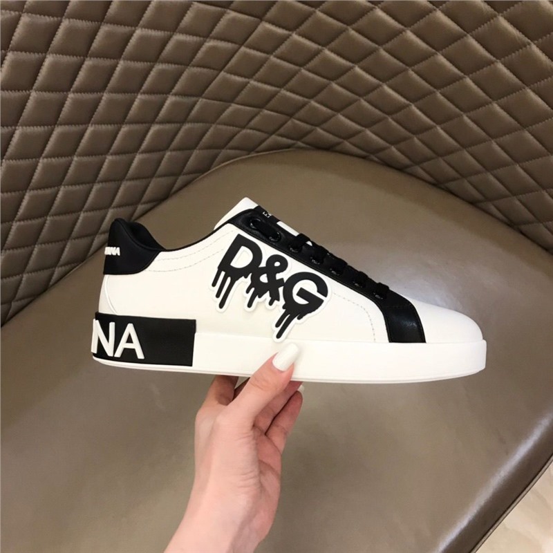 European Station DG Men's Shoes New Low Top Color blocked Black and White Classic Fashion Casual Sneakers British Trendy Shoes European Station DG Men's Shoes New Low Top Color blocked Black and White Classic Fashion Casual Sneakers British Trendy Shoes