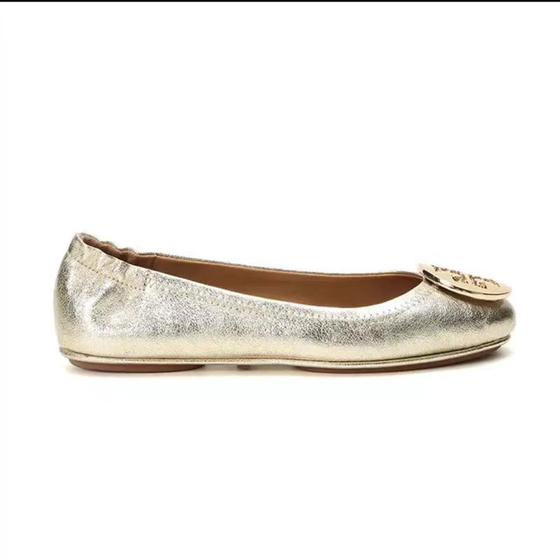 2025 new fashionable women's shoes, British style casual women's singles shoes, comfortable, lightweight, soft sole, soft surface 2025 new fashionable women's shoes, British style casual women's singles shoes, comfortable, lightweight, soft sole, soft surface