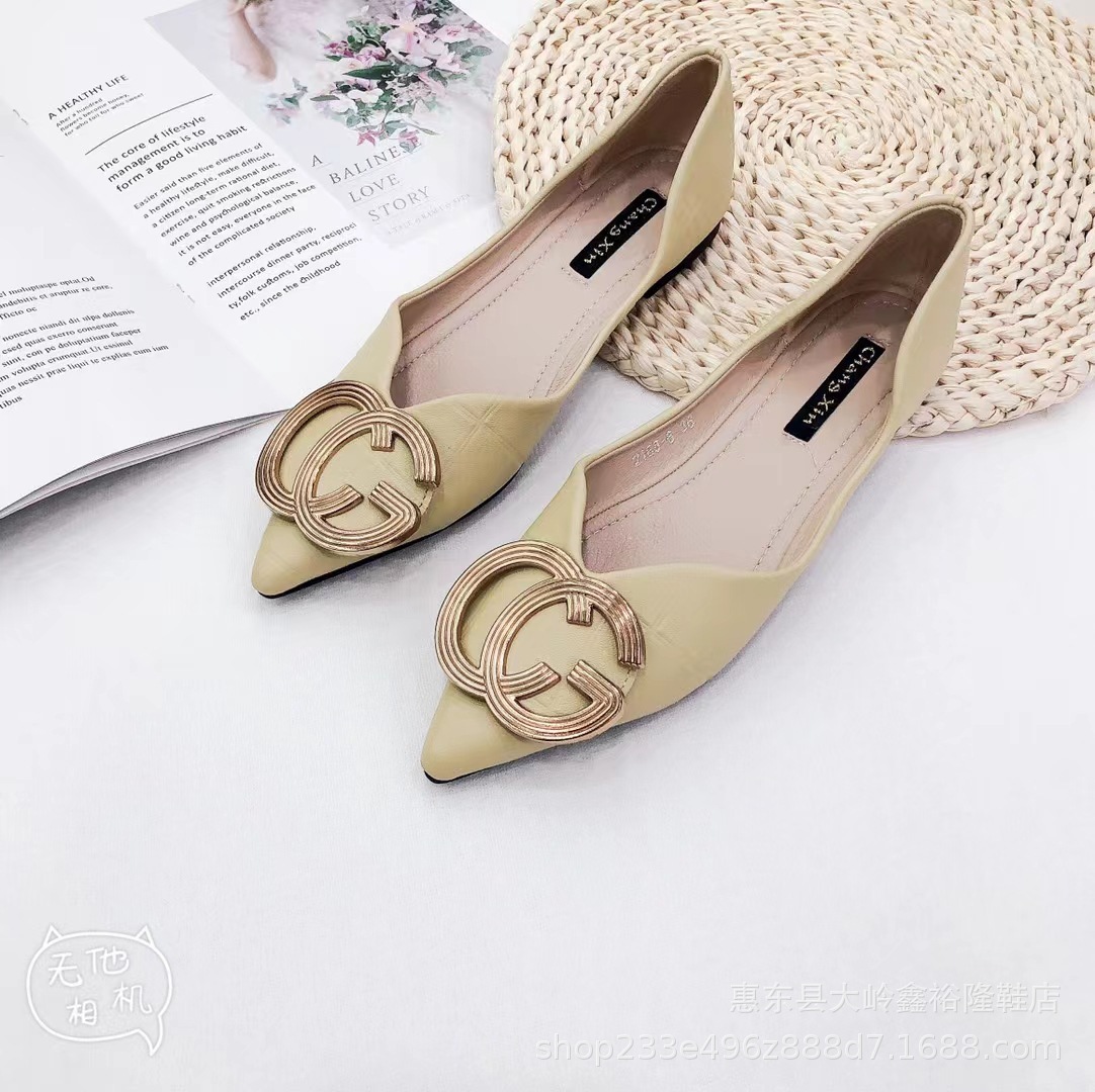 2022 Spring New Women's Shoes Pointed Single Shoes Women's Shallow Mouth Water Diamond Double C-Button Flat Bottom Overbag Shoes 2022 Spring New Women's Shoes Pointed Single Shoes Women's Shallow Mouth Water Diamond Double C-Button Flat Bottom Overbag Shoes