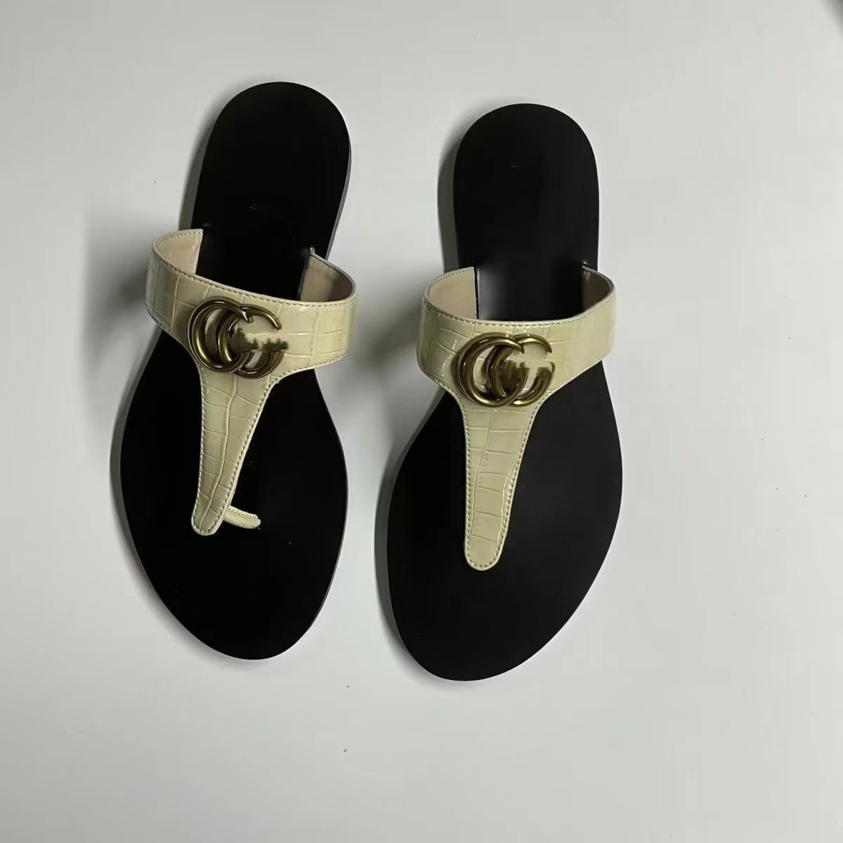 2025 summer new flip flops European station leather casual fashion flat toe flip flops for women 2025 summer new flip flops European station leather casual fashion flat toe flip flops for women