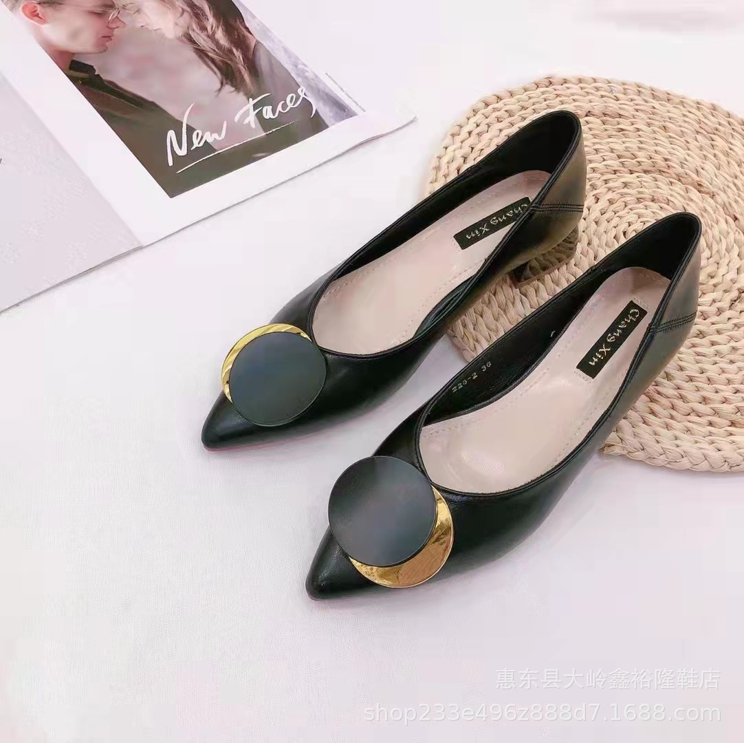 Sharp pointed shallow mouth single shoe for women, 2022 autumn new item, thick heel fashionable four season women's shoes, short heel shoes Sharp pointed shallow mouth single shoe for women, 2022 autumn new item, thick heel fashionable four season women's shoes, short heel shoes