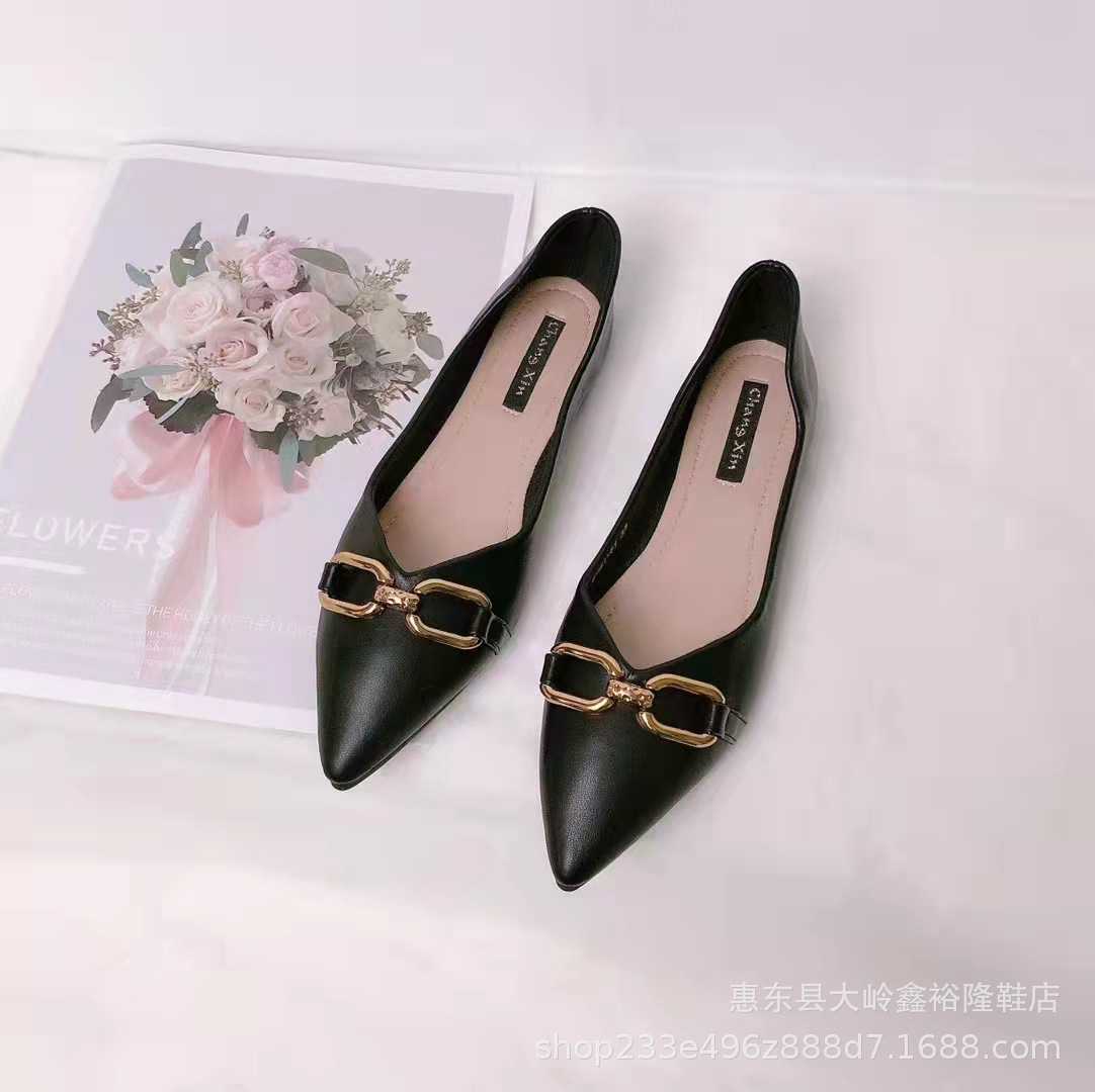 Flat shoes for women 2022 spring new item metal buckle retro versatile pointed single shoes for women Flat shoes for women 2022 spring new item metal buckle retro versatile pointed single shoes for women