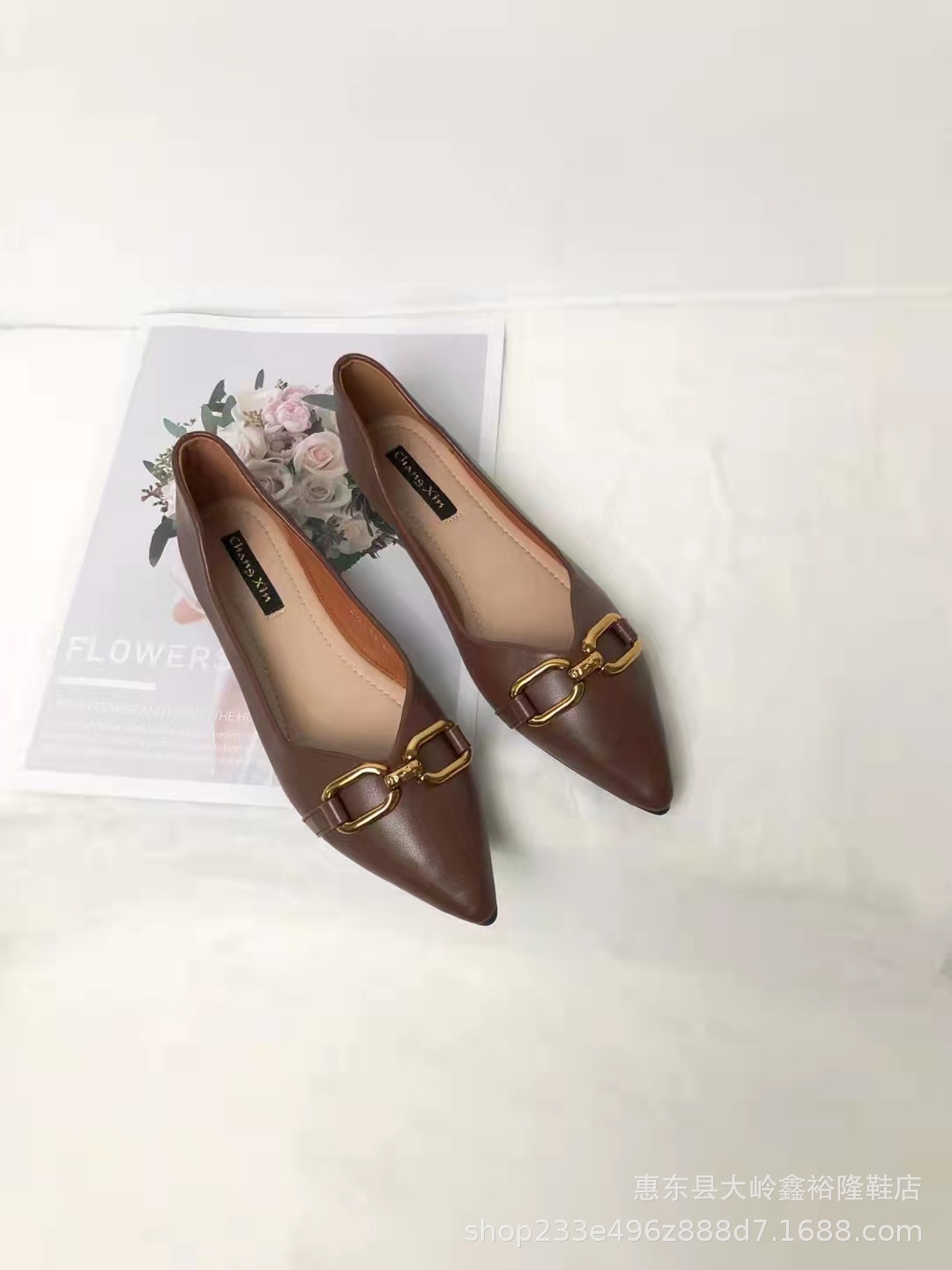 Flat shoes for women 2022 spring new item metal buckle retro versatile pointed single shoes for women Flat shoes for women 2022 spring new item metal buckle retro versatile pointed single shoes for women