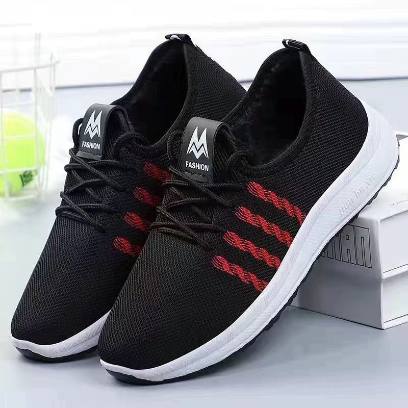 Middle aged and elderly mothers' casual shoes, old Beijing cloth shoes, women's shoes, flat and comfortable women's shoes, trendy and breathable walking shoes wholesale