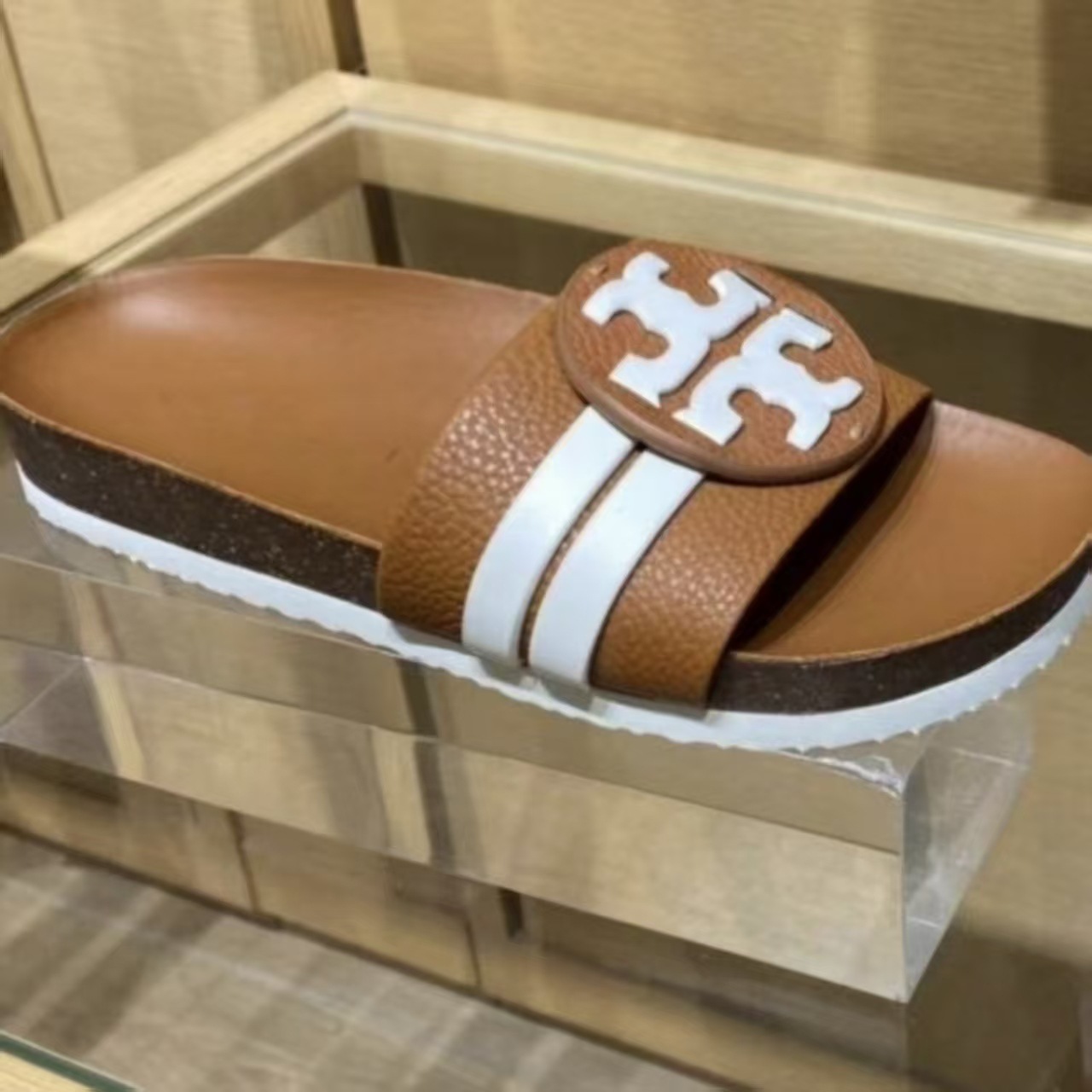 2025 New Summer Couple Slippers Anti slip EVA Wear resistant Thick Bottom Color blocked One line Drag for External Wearing Soft Bottom Cool Slippers 2025 New Summer Couple Slippers Anti slip EVA Wear resistant Thick Bottom Color blocked One line Drag for External Wearing Soft Bottom Cool Slippers