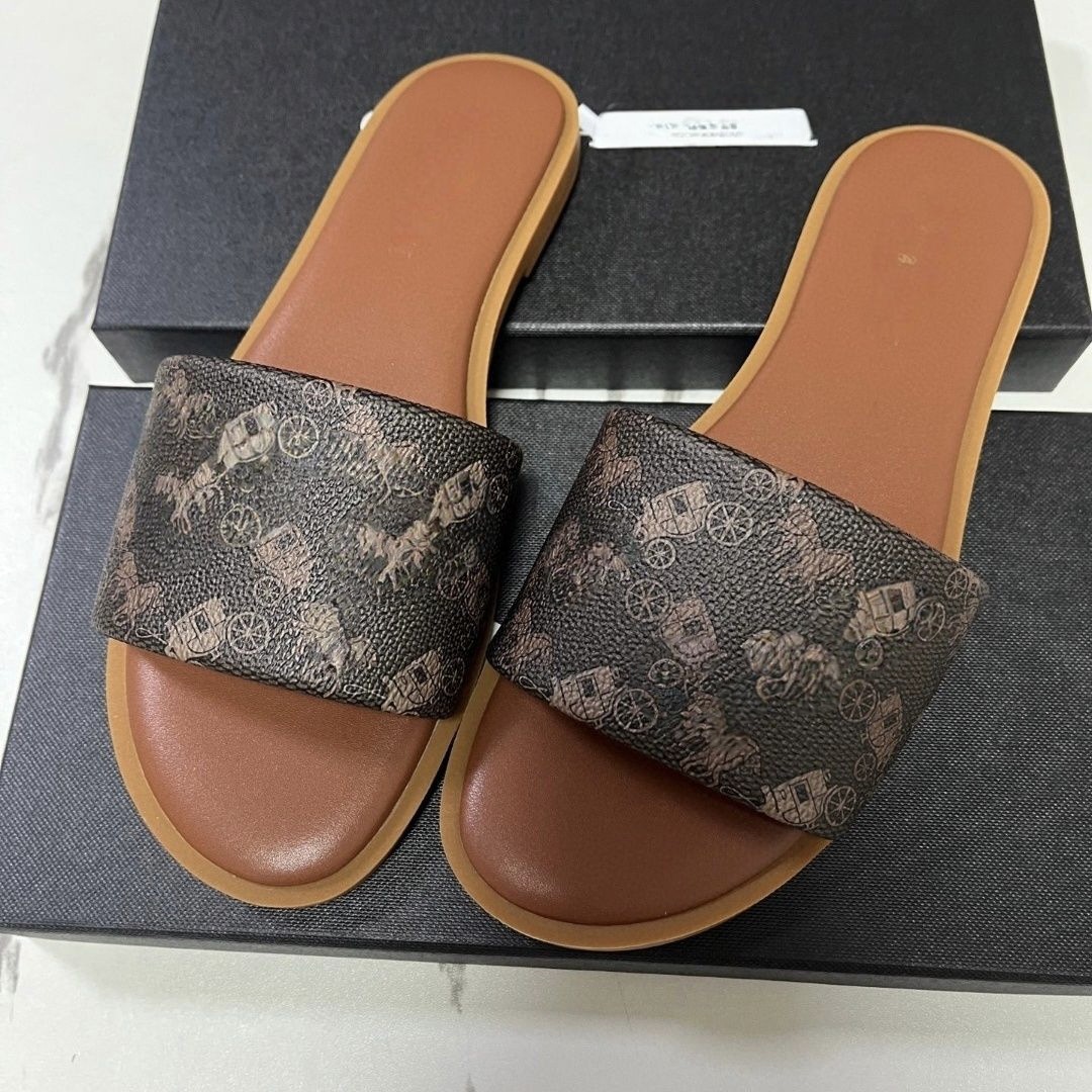 2025 New Fashionable Flat bottomed Beach Leisure One line Dragging Women's Shoes Cool Dragging Outerwear