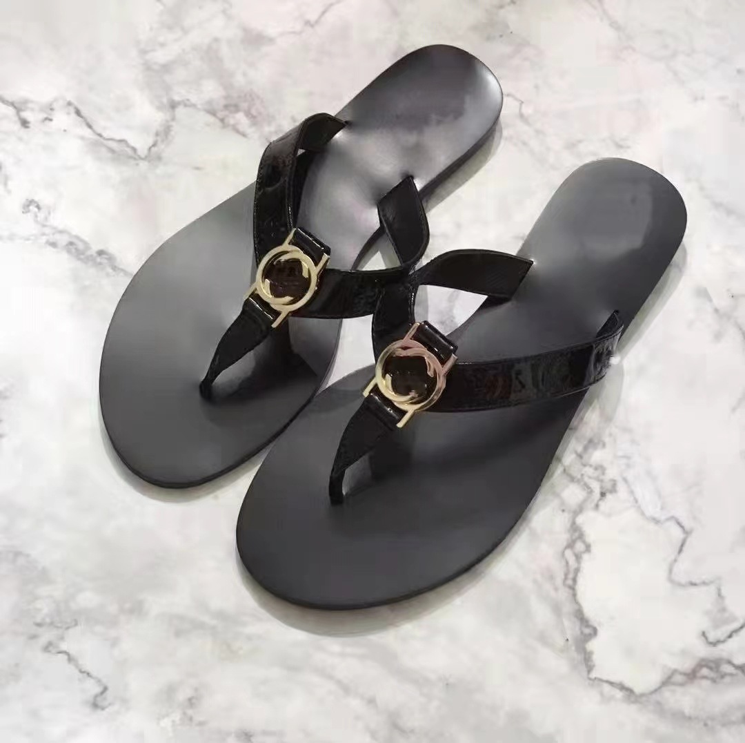 2025 summer new flip flops round headed flat bottomed oversized comfortable cool slippers 2025 summer new flip flops round headed flat bottomed oversized comfortable cool slippers