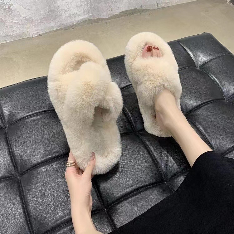 Hairy slippers for women wearing outerwear, internet famous plus size 2024 new item, autumn and winter warm outerwear cross hair slippers wholesale