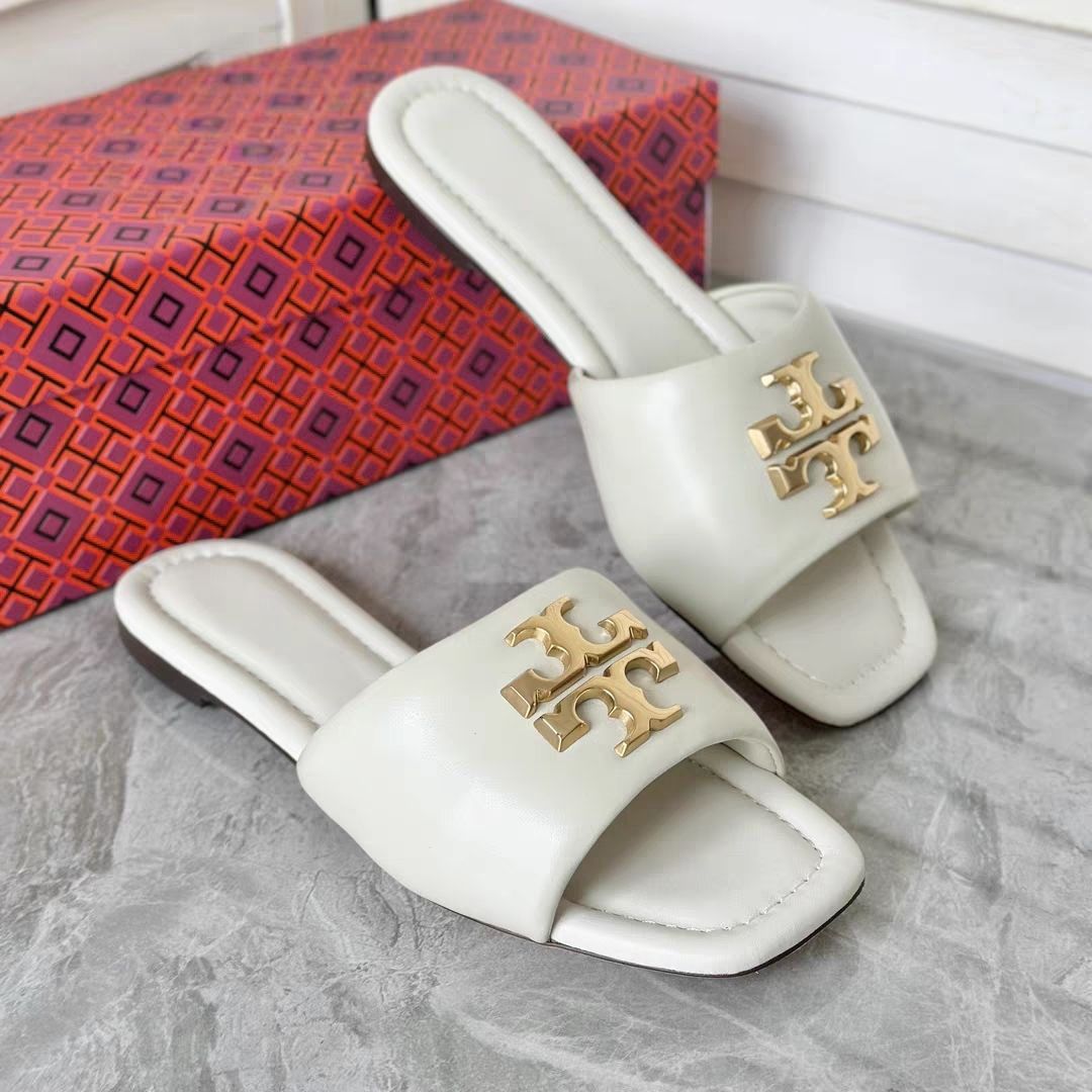 Hot selling source of foreign trade: One piece dropshipping, European and American TB flat slippers, runway show, ladies' summer outerwear, one piece mop Hot selling source of foreign trade: One piece dropshipping, European and American TB flat slippers, runway show, ladies' summer outerwear, one piece mop