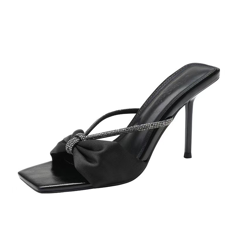 Purple satin rhinestone straight strap sandals for women in summer 2025, new butterfly dew toe style, high heels for wearing outside, cool slippers Purple satin rhinestone straight strap sandals for women in summer 2025, new butterfly dew toe style, high heels for wearing outside, cool slippers