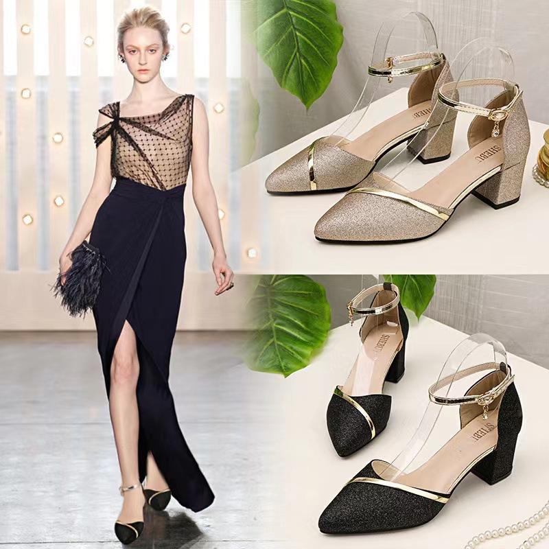 2025 Spring New One Button Baotou Sandals for Women, Korean Edition, Thick Heels, Pointed Hollow, Daily Women's Sandals 2025 Spring New One Button Baotou Sandals for Women, Korean Edition, Thick Heels, Pointed Hollow, Daily Women's Sandals
