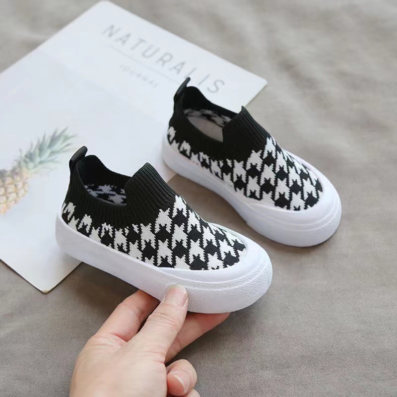 Spring new children's shoes, flying woven breathable casual children's shoes, Korean version versatile children's board shoes, manufacturer wholesale
