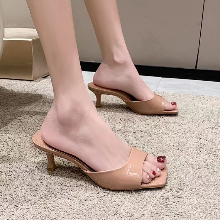 High heeled sandals for women in summer 2024, new style for outerwear, size 42, British style square toe, slim heel, women's slippers wholesale High heeled sandals for women in summer 2024, new style for outerwear, size 42, British style square toe, slim heel, women's slippers wholesale