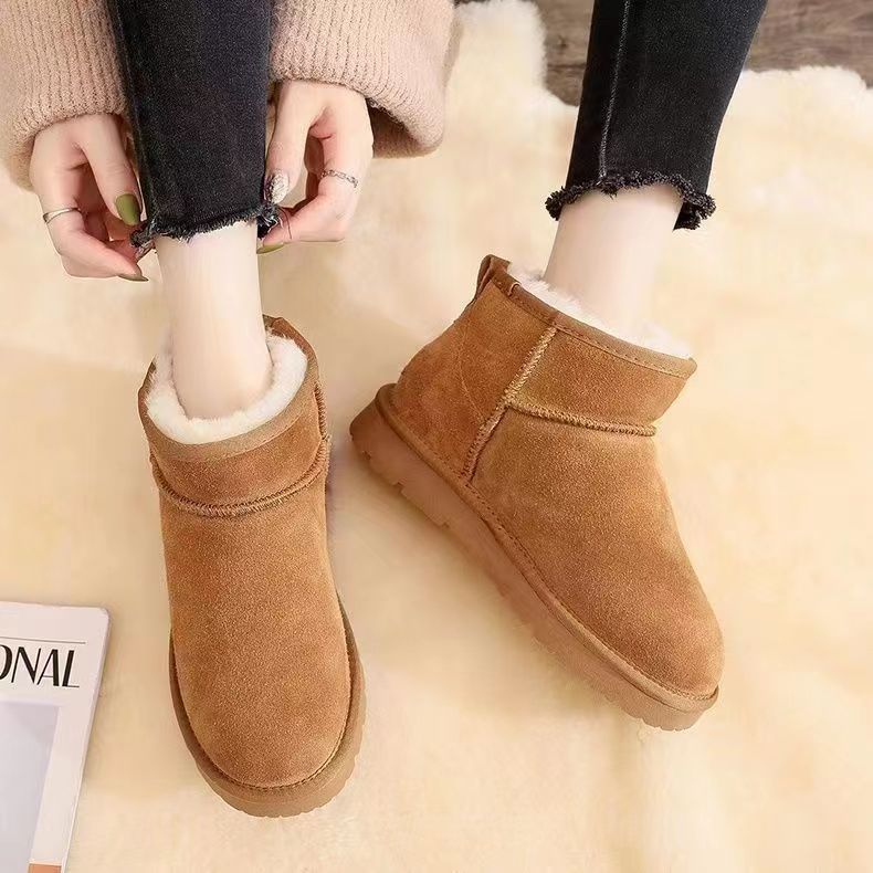 Source Factory Winter New Snow Boots with Thick Velvet and Warmth for Female Students, Flat Flat Women's Cotton Shoes