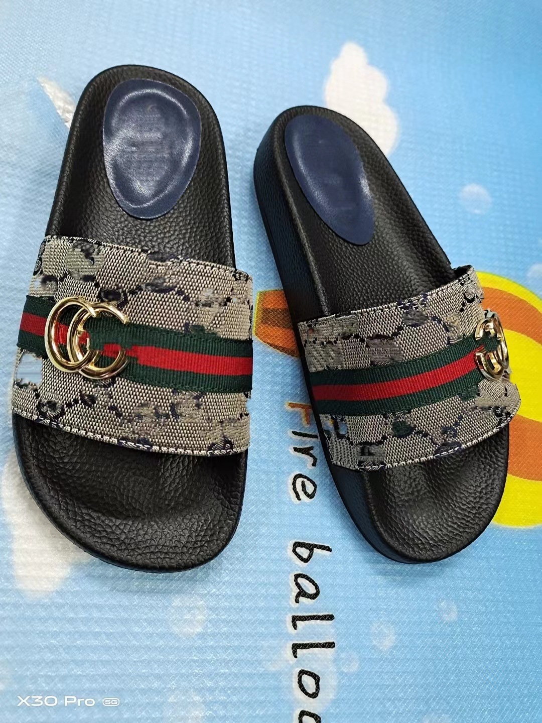 2025 new summer round headed satin European and American shoes with a straight flat bottom, versatile and comfortable slippers for casual wear 2025 new summer round headed satin European and American shoes with a straight flat bottom, versatile and comfortable slippers for casual wear