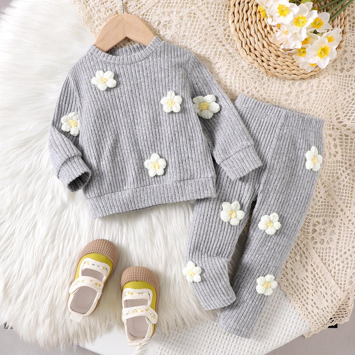 Cross border children's clothing casual set, girls' yarn flower long sleeved top, long pants two-piece set