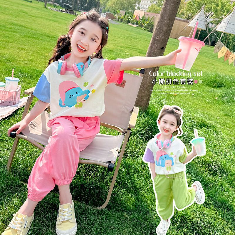 Korean version color blocked set for girls and babies, summer new style cartoon top and fashionable pants two-piece set for small and medium-sized children