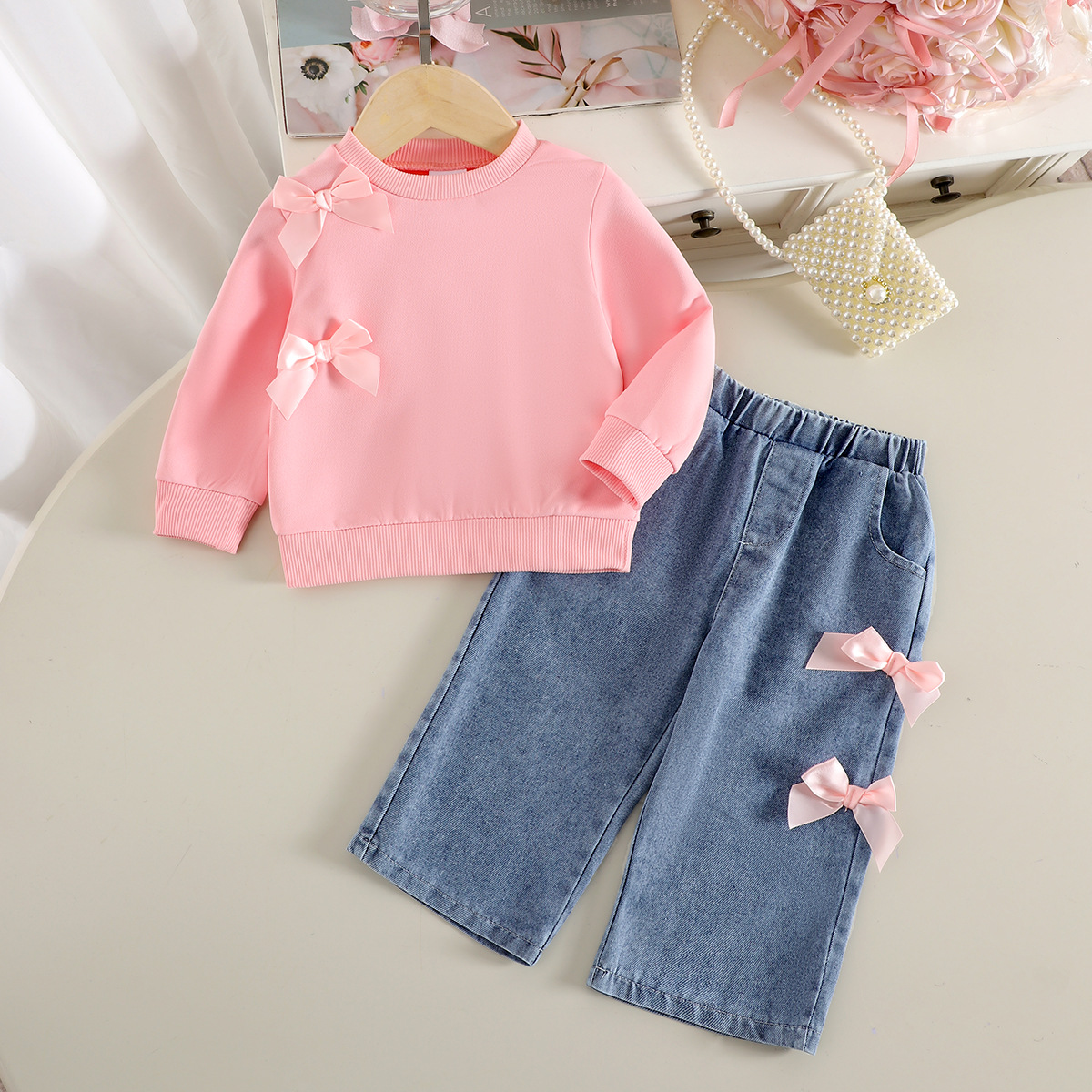 Foreign trade cross-border children's clothing, baby girls' bow set, long sleeved sweatshirt, denim pants two-piece set