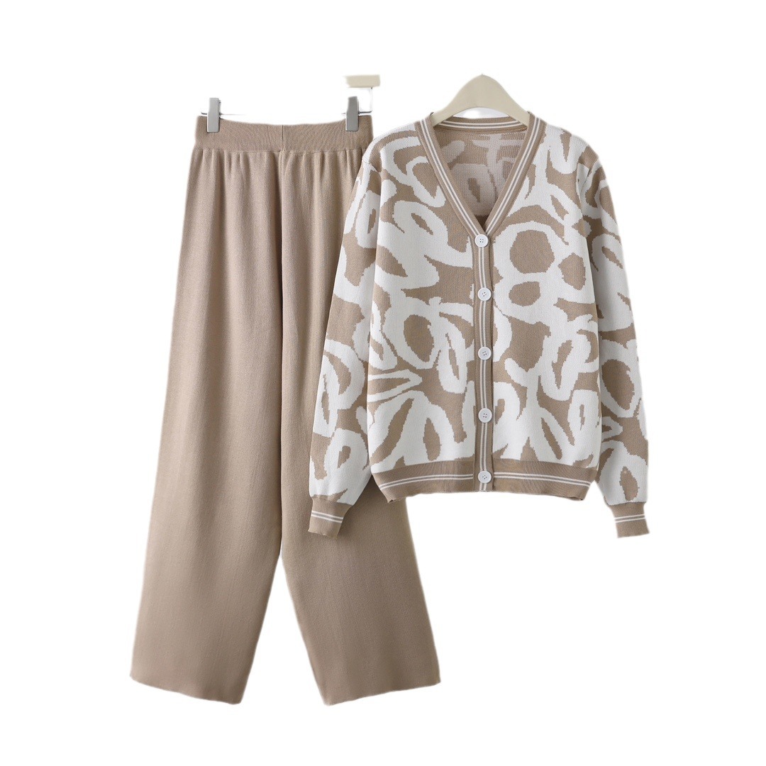 Fashion suit autumn outfit new loose leopard print cardigan knitted jacket sweater high waisted pants two-piece set Fashion suit autumn outfit new loose leopard print cardigan knitted jacket sweater high waisted pants two-piece set