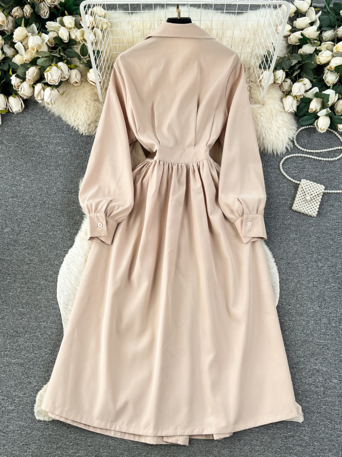 Medium length dress for women with high-end temperament, elegant lapel coat, women's design sense, niche waist cinching workwear skirt Medium length dress for women with high-end temperament, elegant lapel coat, women's design sense, niche waist cinching workwear skirt