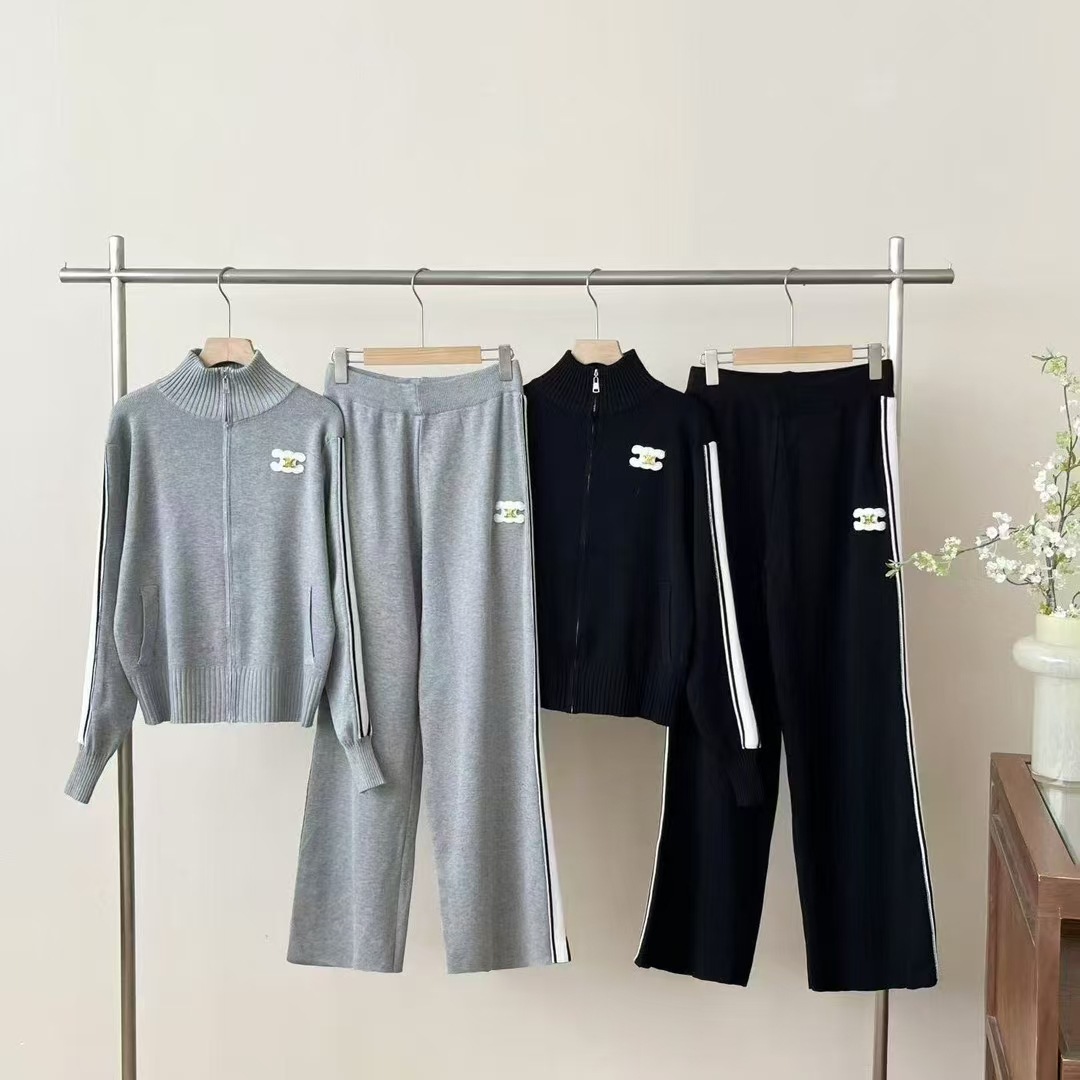 Cross border 2025 new slim fit sports style zipper top, wide leg pants, knitted two-piece set, versatile and luxurious