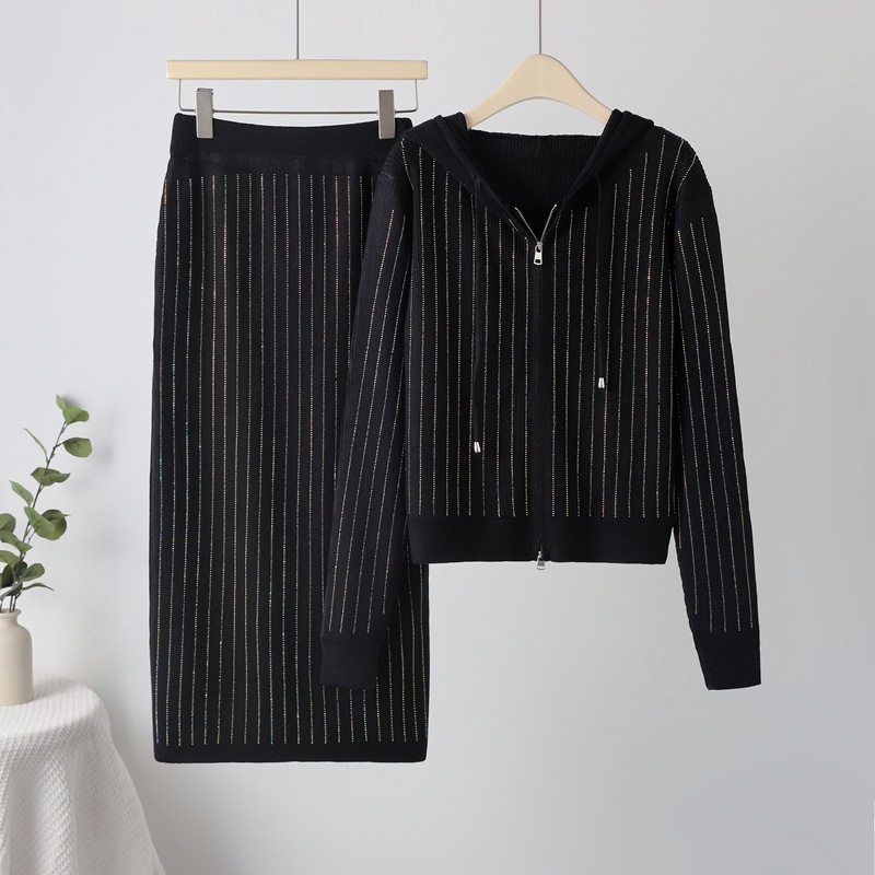 Leisure 2024 Heavy Industry Full piece Hot Diamond Set, socialite's new hooded autumn and winter cardigan set, two-piece skirt set for women Leisure 2024 Heavy Industry Full piece Hot Diamond Set, socialite's new hooded autumn and winter cardigan set, two-piece skirt set for women