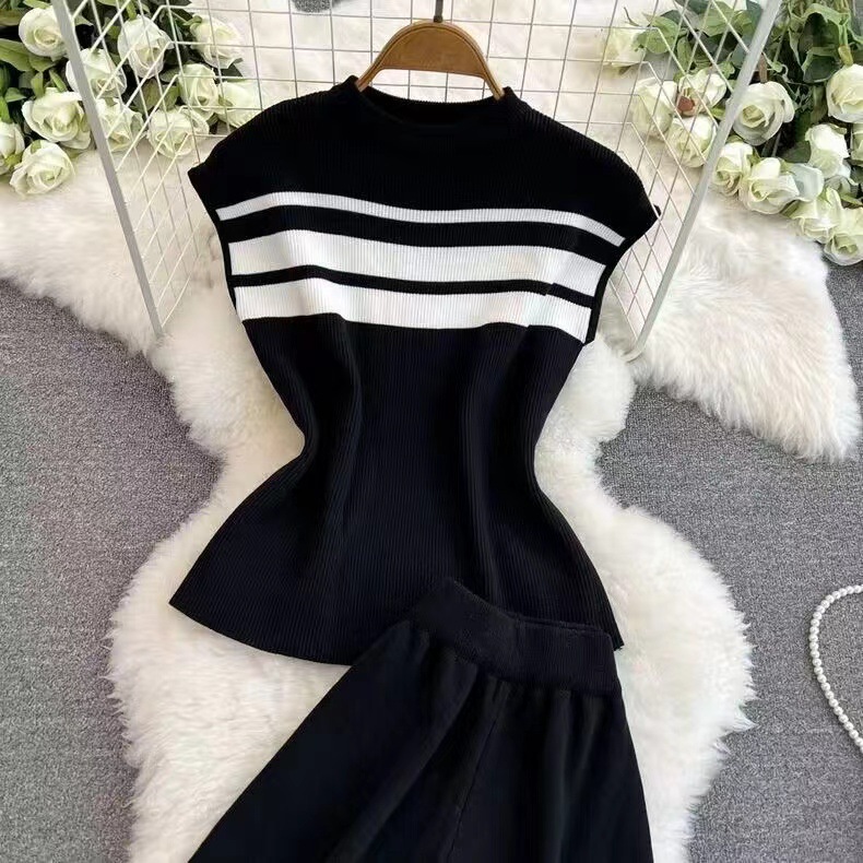 Fashion suit women's Korean version sleeveless slim knit top two-piece set casual high waist slimming straight leg wide leg pants Fashion suit women's Korean version sleeveless slim knit top two-piece set casual high waist slimming straight leg wide leg pants
