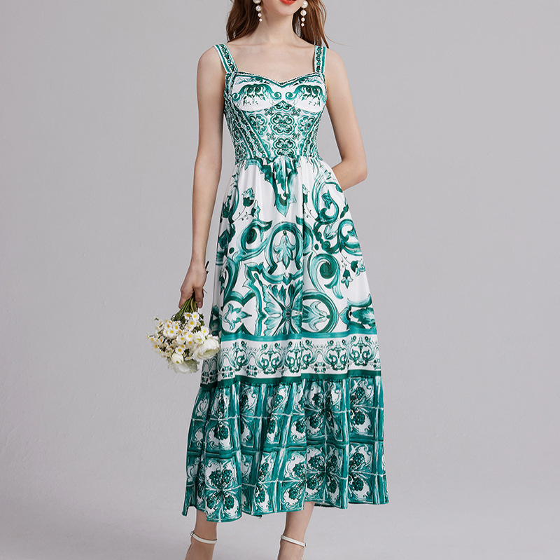 Ethnic style waist cinching slimming temperament camisole dress for summer women's clothing with a high-end feel and exquisite printed A-line long skirt
