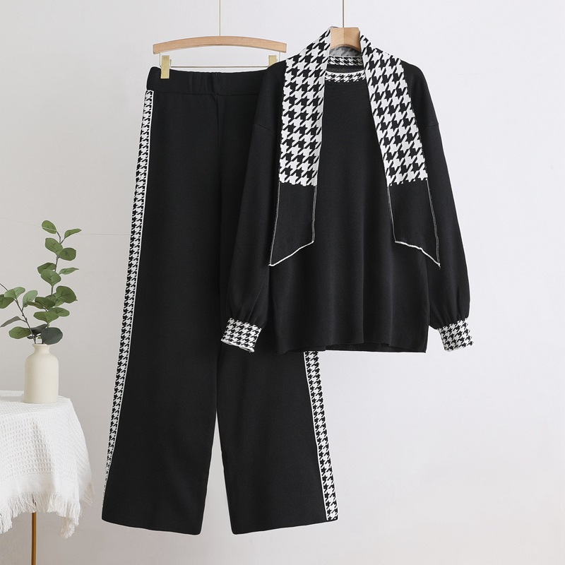 European and American style autumn and winter knitted suit, high waisted temperament knitted top, wide leg pants with a herringbone scarf set European and American style autumn and winter knitted suit, high waisted temperament knitted top, wide leg pants with a herringbone scarf set