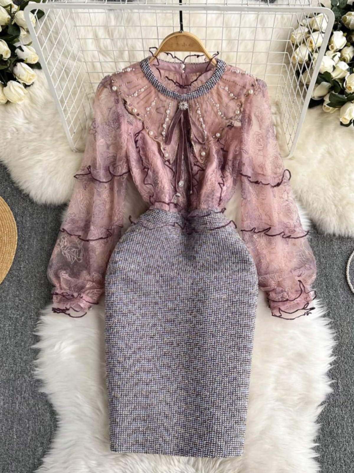 High end light luxury women's clothing French retro small fragrant style dress, socialite temperament heavy industry nail bead unique design feeling skirt High end light luxury women's clothing French retro small fragrant style dress, socialite temperament heavy industry nail bead unique design feeling skirt