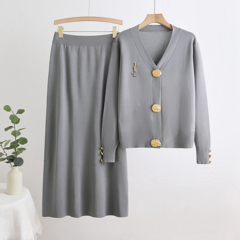 Cross border 2025 Xiaoxiangfeng Knitted Jacket New Celebrity Solid Color Cardigan+High Waist Half Skirt Two Piece Set Cross border 2025 Xiaoxiangfeng Knitted Jacket New Celebrity Solid Color Cardigan+High Waist Half Skirt Two Piece Set