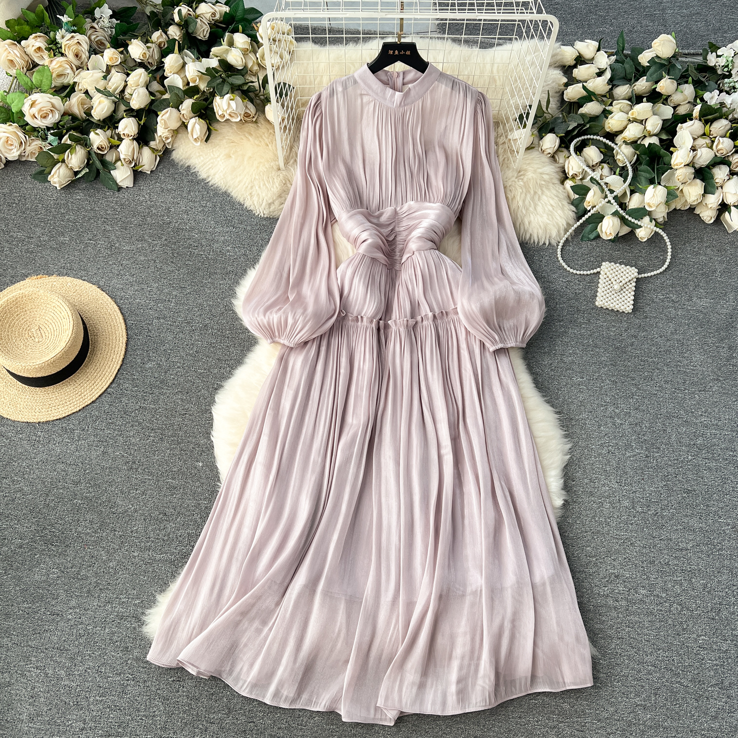 High end dress for women in early spring 2024, new style with a stand up collar, heart mechanism, pleated waist, long style, bubble sleeve dress High end dress for women in early spring 2024, new style with a stand up collar, heart mechanism, pleated waist, long style, bubble sleeve dress