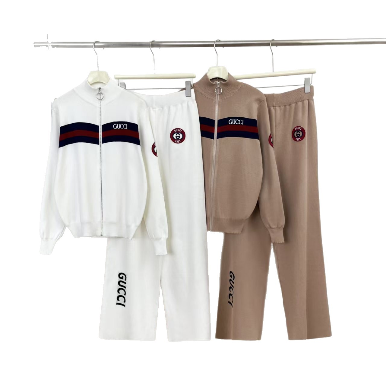 Cross border 2025 new spring women's knitted suit, fashionable and casual trend stand up collar cardigan casual pants two-piece set Cross border 2025 new spring women's knitted suit, fashionable and casual trend stand up collar cardigan casual pants two-piece set