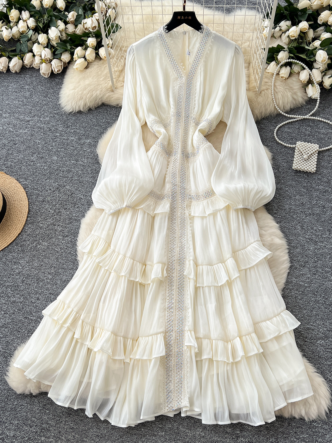 French elegant temperament dress, women's heavy industry hot stamping lace splicing waist slimming lantern sleeves ruffle edge long skirt French elegant temperament dress, women's heavy industry hot stamping lace splicing waist slimming lantern sleeves ruffle edge long skirt