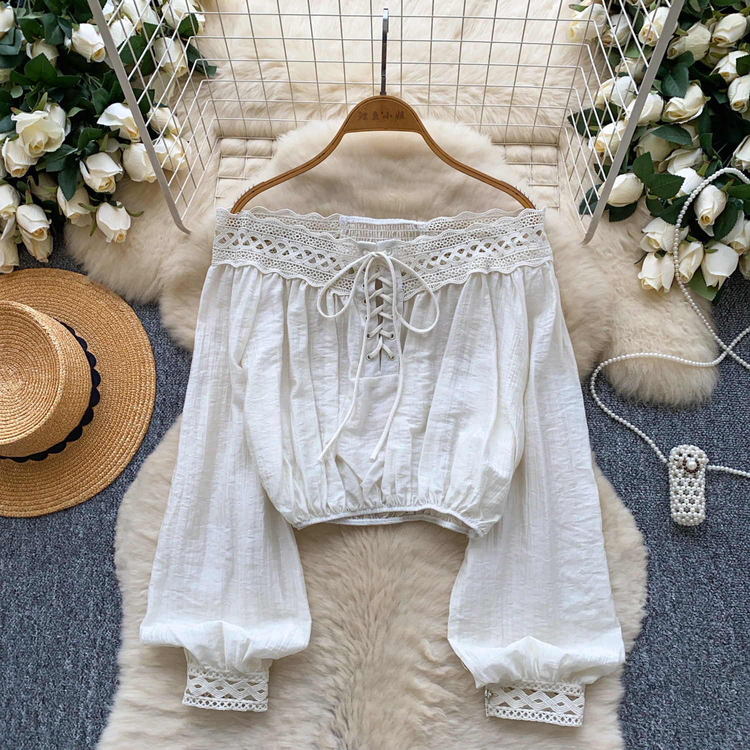 Design Heart Machine One Shoulder Long Sleeve Shirt for Women Autumn Heart Machine Lace Collar Lace Splicing Waist Short Top Trendy Design Heart Machine One Shoulder Long Sleeve Shirt for Women Autumn Heart Machine Lace Collar Lace Splicing Waist Short Top Trendy