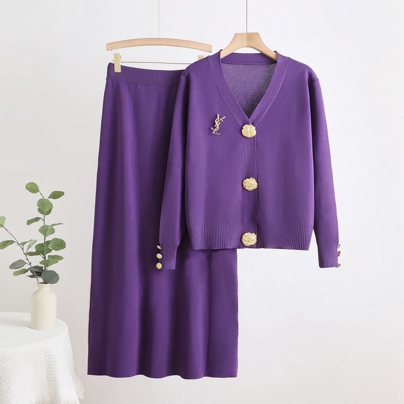 Cross border 2025 Xiaoxiangfeng Knitted Jacket New Celebrity Solid Color Cardigan+High Waist Half Skirt Two Piece Set Cross border 2025 Xiaoxiangfeng Knitted Jacket New Celebrity Solid Color Cardigan+High Waist Half Skirt Two Piece Set