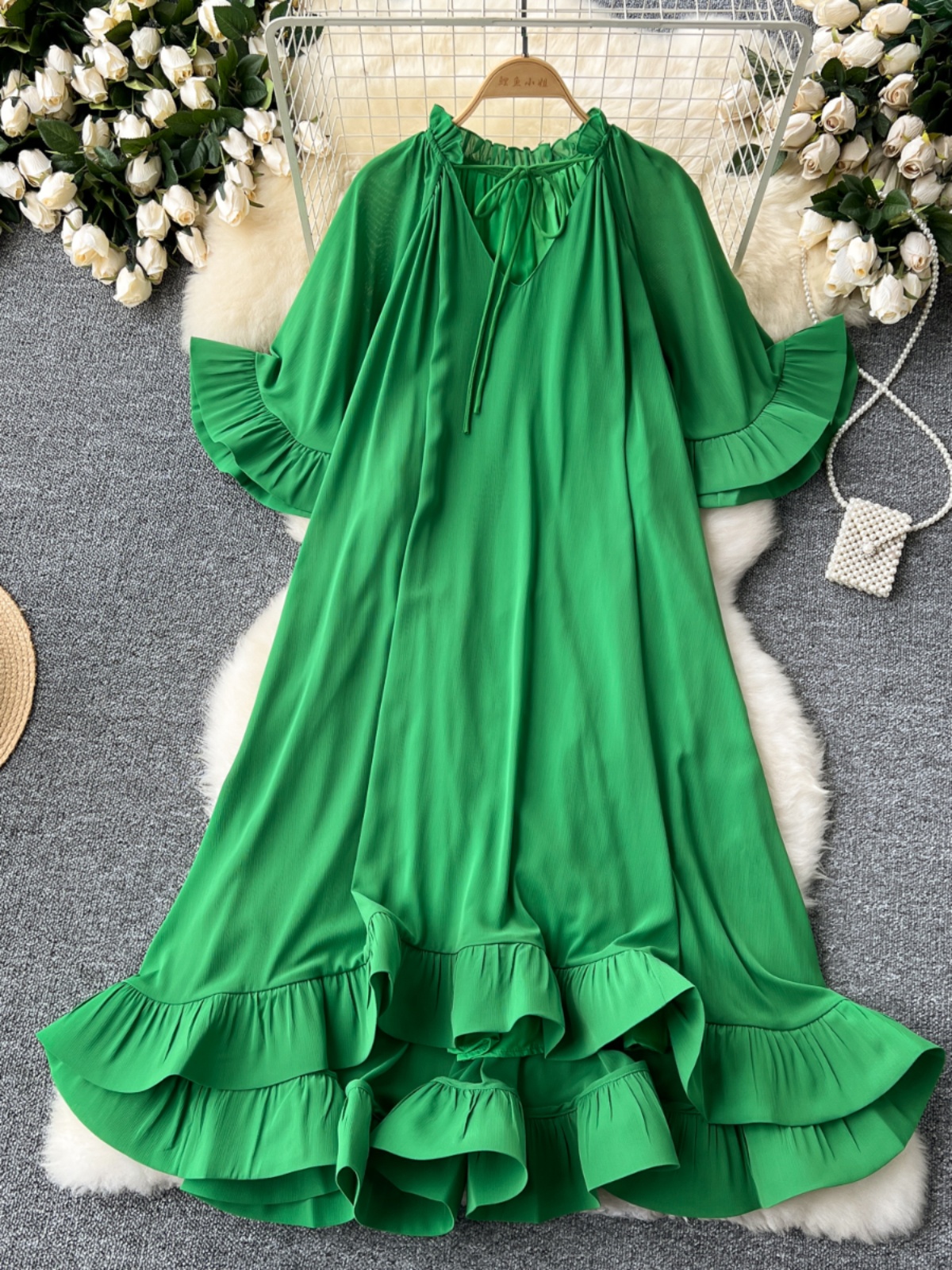 European and American niche palace style lotus leaf edge dress, women's high-end sense, loose and slimming temperament, vacation dress, long skirt European and American niche palace style lotus leaf edge dress, women's high-end sense, loose and slimming temperament, vacation dress, long skirt