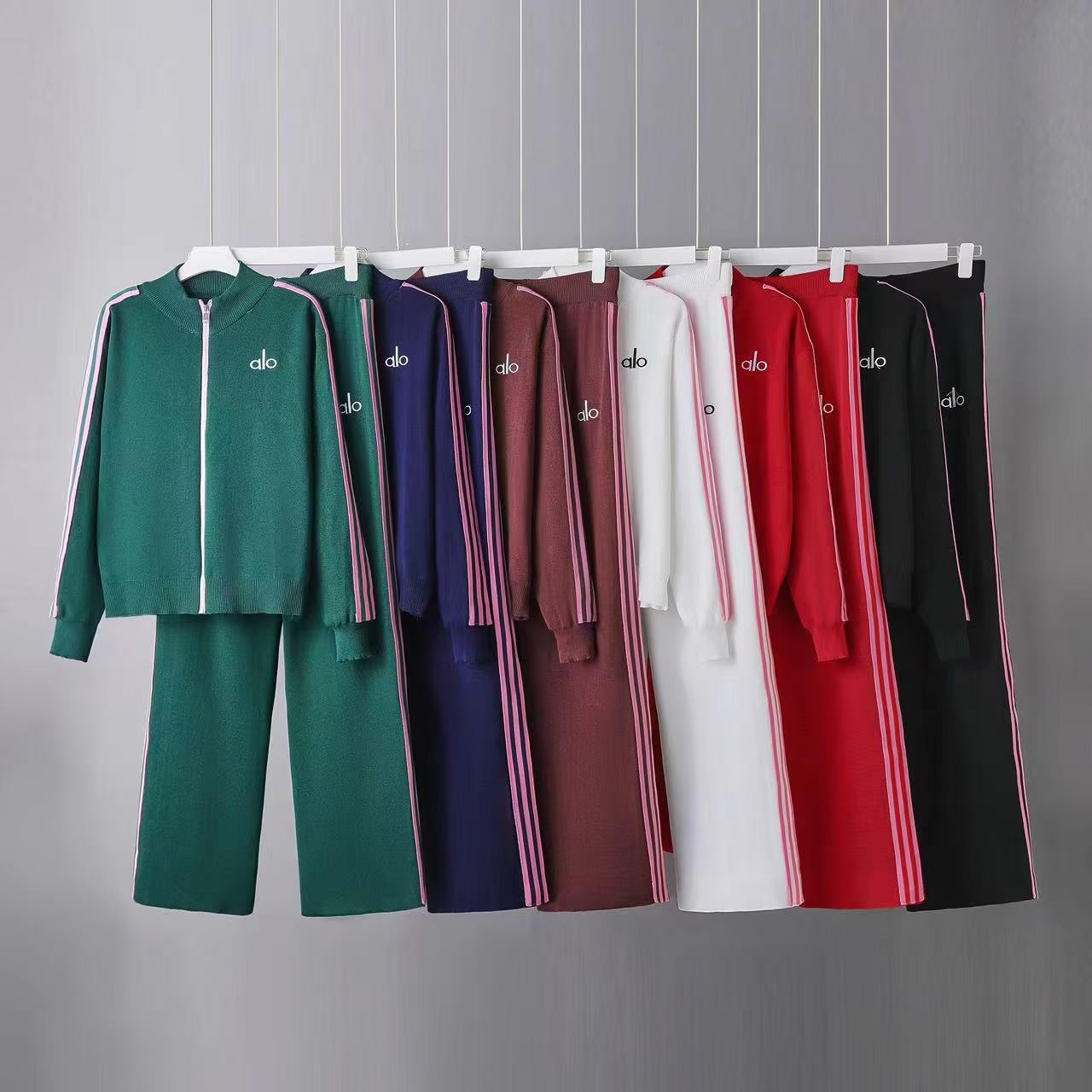 Cross border Fashion Sports Knitted Set 25 Spring/Autumn New Style Korean Edition cardigan casual wide leg pants two-piece set