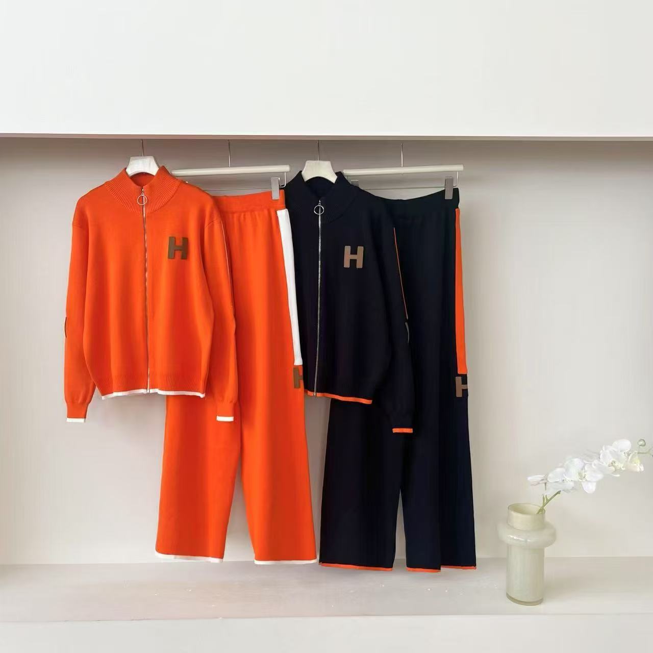 Foreign trade plus size 2025 spring new product outerwear zipper women's knitted set two-piece set letter long sleeved wide leg pants