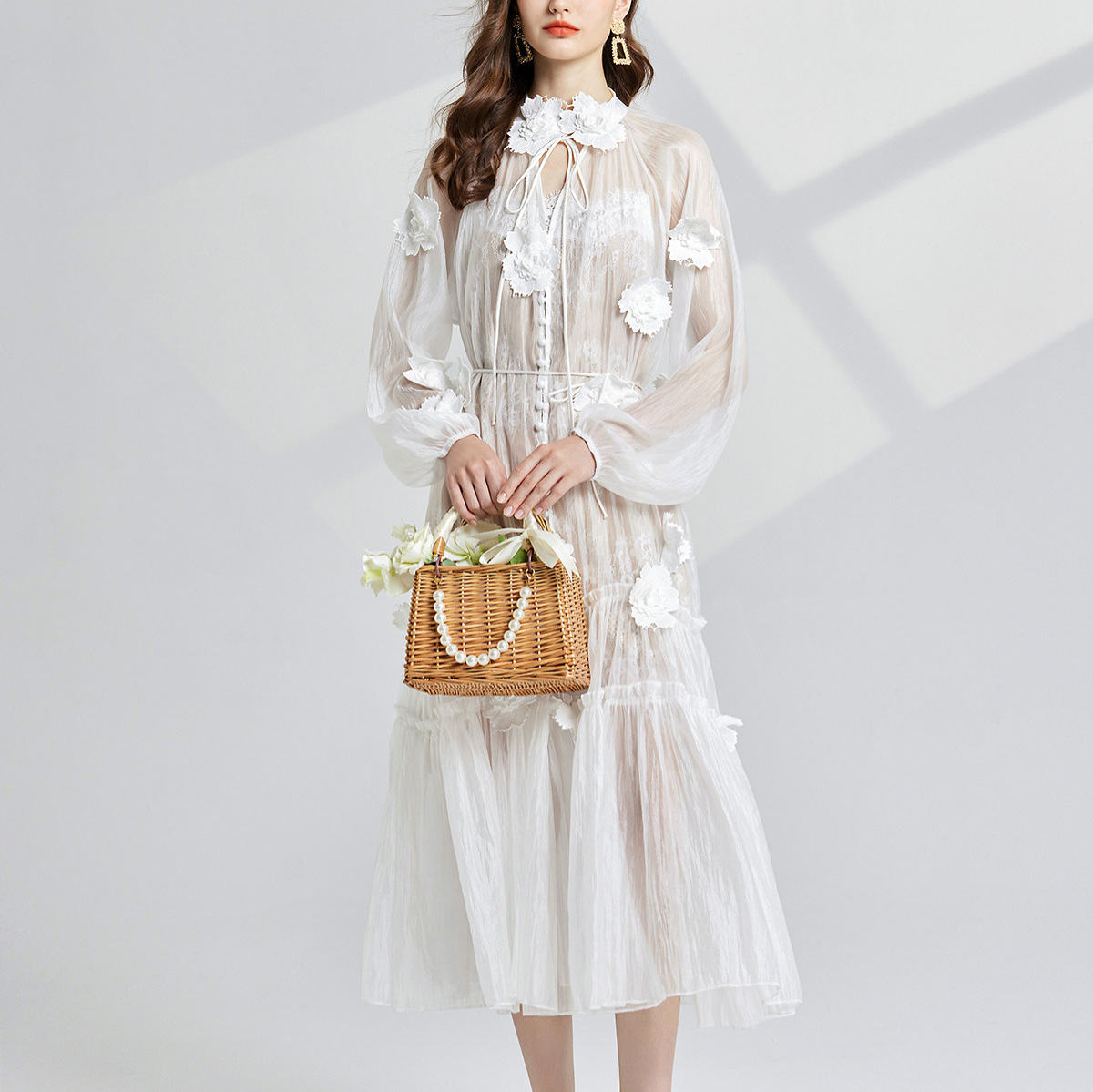 Heavy Industry Vacation Style Three Dimensional Flower Splicing Design White Cardigan Lace Dress with Lace Strap Skirt for Women