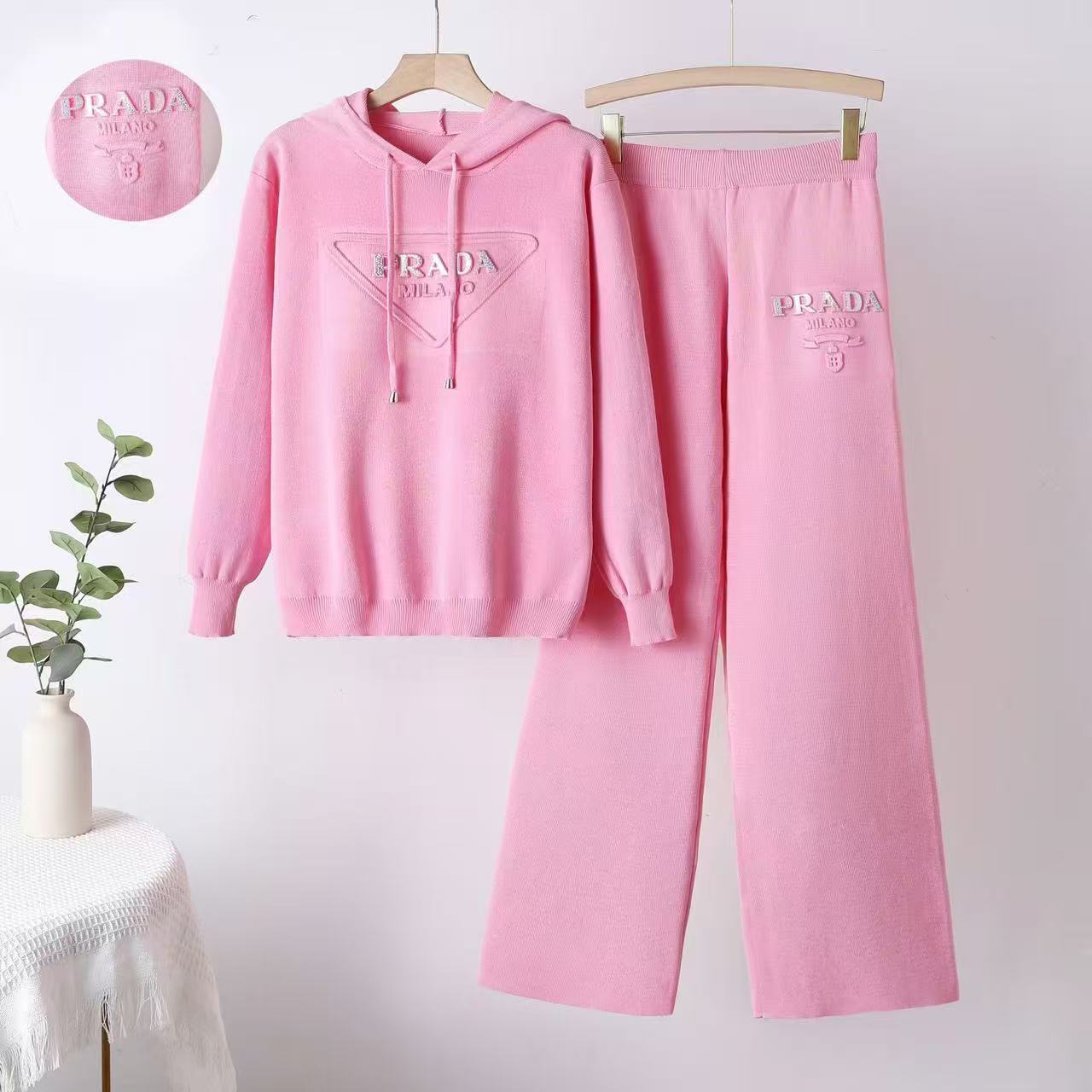 Cross border 2025 European and American style spring knitted letter embossed hooded loose top high waist wide leg pants set for women