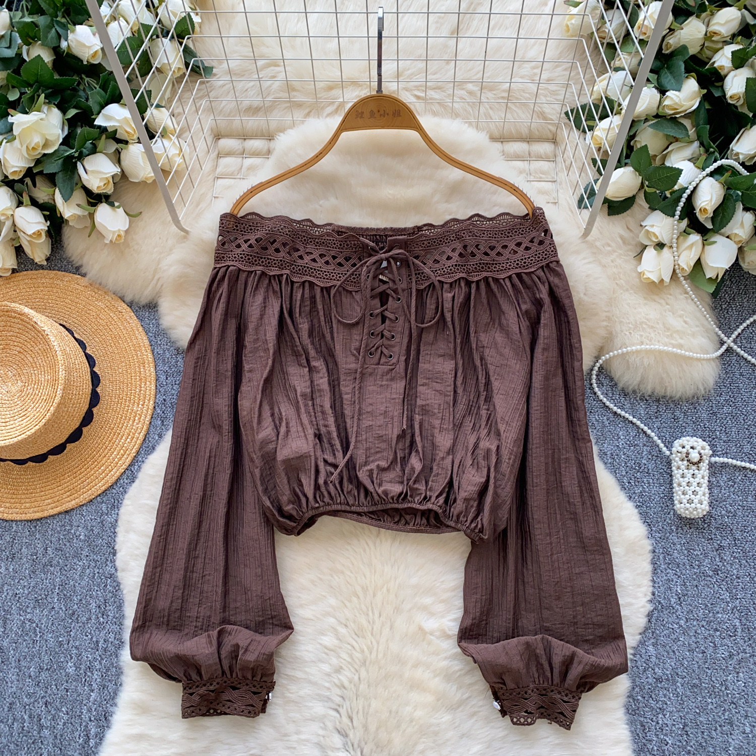 Design Heart Machine One Shoulder Long Sleeve Shirt for Women Autumn Heart Machine Lace Collar Lace Splicing Waist Short Top Trendy Design Heart Machine One Shoulder Long Sleeve Shirt for Women Autumn Heart Machine Lace Collar Lace Splicing Waist Short Top Trendy