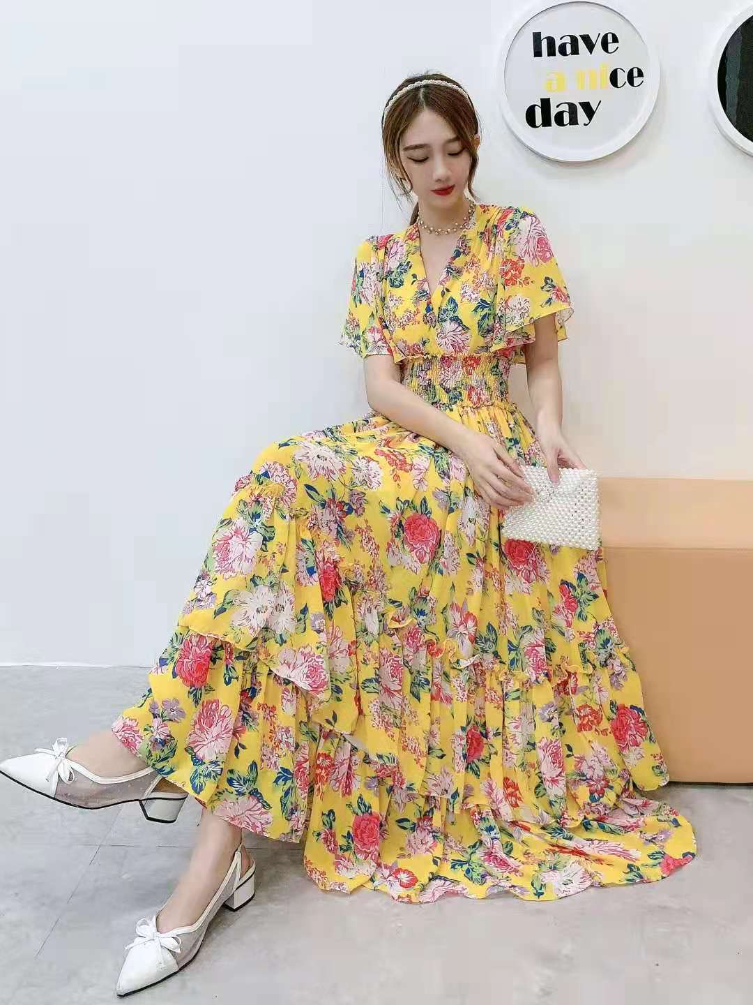 Foreign trade V-neck short sleeved chiffon printed pleated design dress A-line skirt with elastic waist and lining long skirt for women Foreign trade V-neck short sleeved chiffon printed pleated design dress A-line skirt with elastic waist and lining long skirt for women