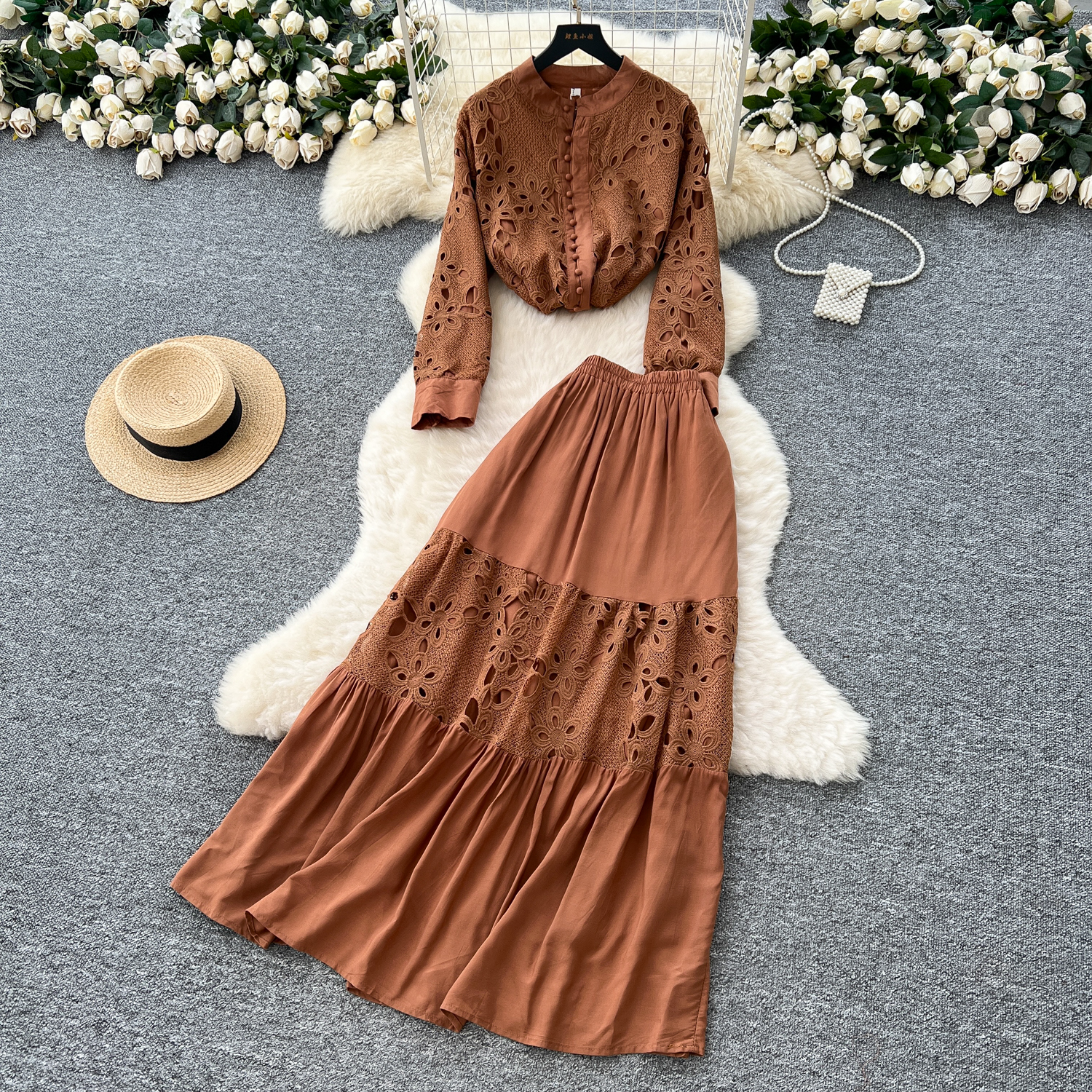 French court style suit, fashionable and heavy industry, with hollowed out hook flower embroidery, long sleeved shirt and high waisted skirt French court style suit, fashionable and heavy industry, with hollowed out hook flower embroidery, long sleeved shirt and high waisted skirt