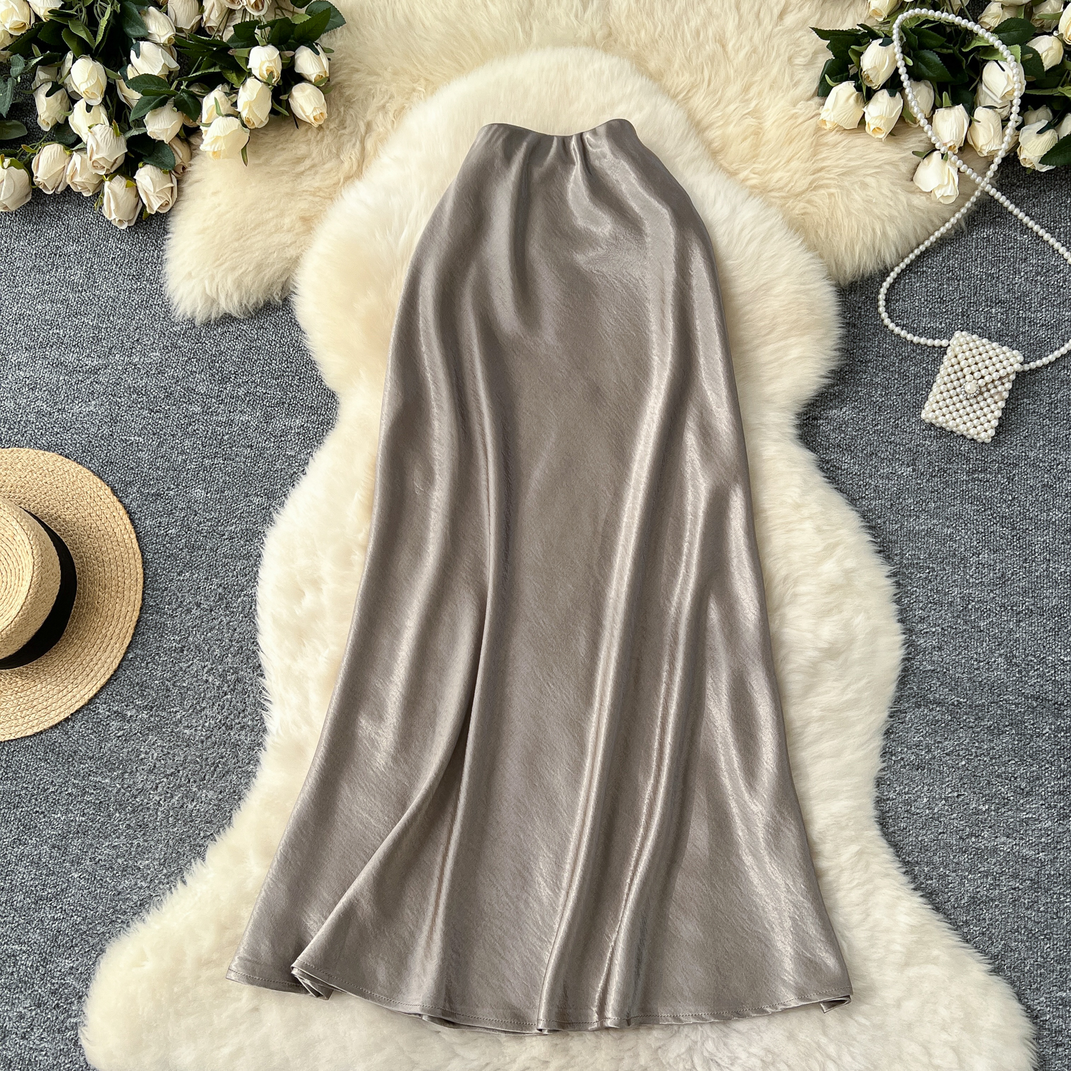 High end satin midi skirt for women 2025 new style, light luxury, high waist, slimming A-line package, hip sagging sensation, fish tail mid length skirt High end satin midi skirt for women 2025 new style, light luxury, high waist, slimming A-line package, hip sagging sensation, fish tail mid length skirt