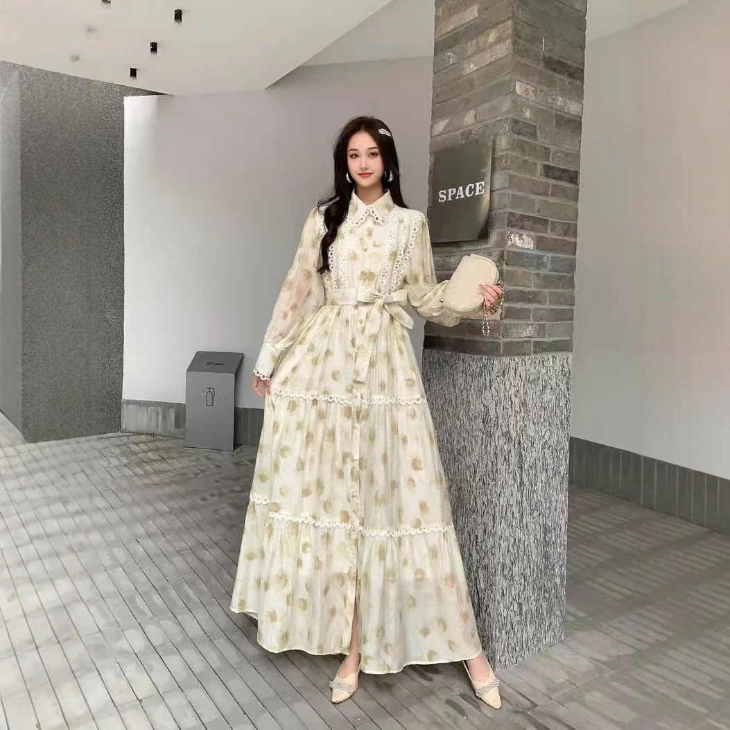 French retro lace patchwork lantern sleeve tie with waist cinching printed rhinestone dress for women's autumn single breasted long skirt