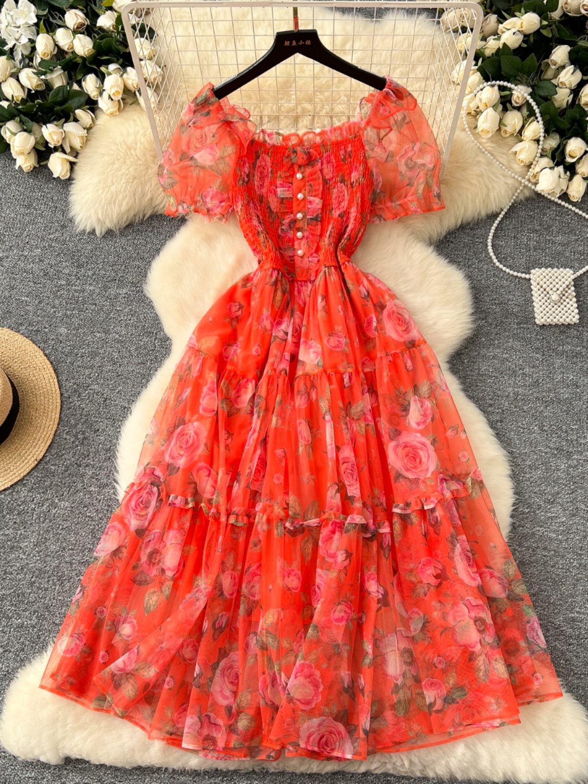 Tea break retro French gentle style floral chiffon dress for women with a cinched waist and a one shoulder puff sleeve mesh skirt Tea break retro French gentle style floral chiffon dress for women with a cinched waist and a one shoulder puff sleeve mesh skirt